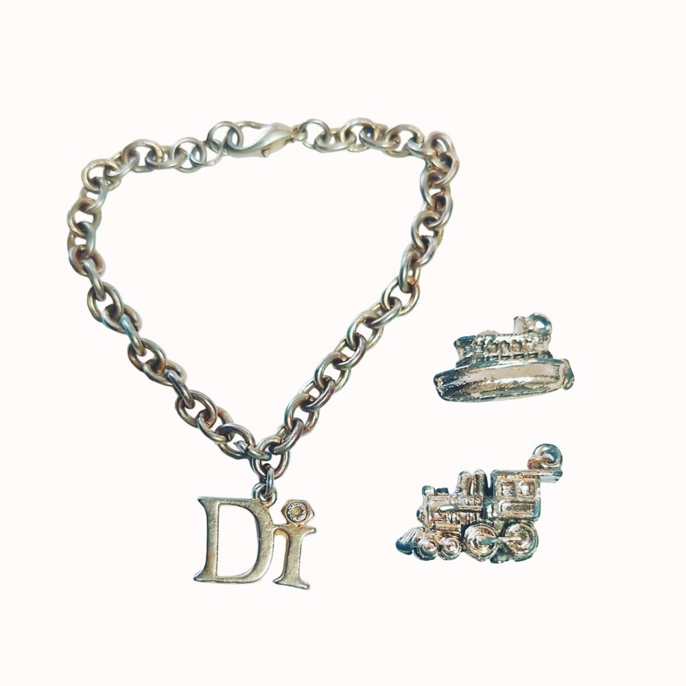 Vintage DI Diamond International Charm Bracelet With Boat Train Charms
